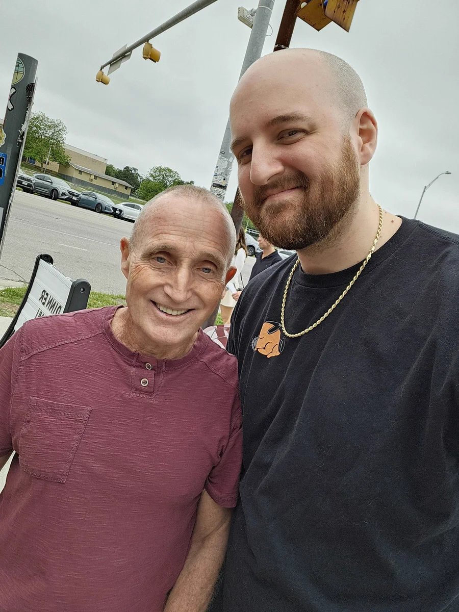 KDAPomni's tweet photo. A reminder that Tectone was found guilty of SA in court and his Father Michael Robertson is a convicted R*pist. https://t.co/AEF8vrZFr8