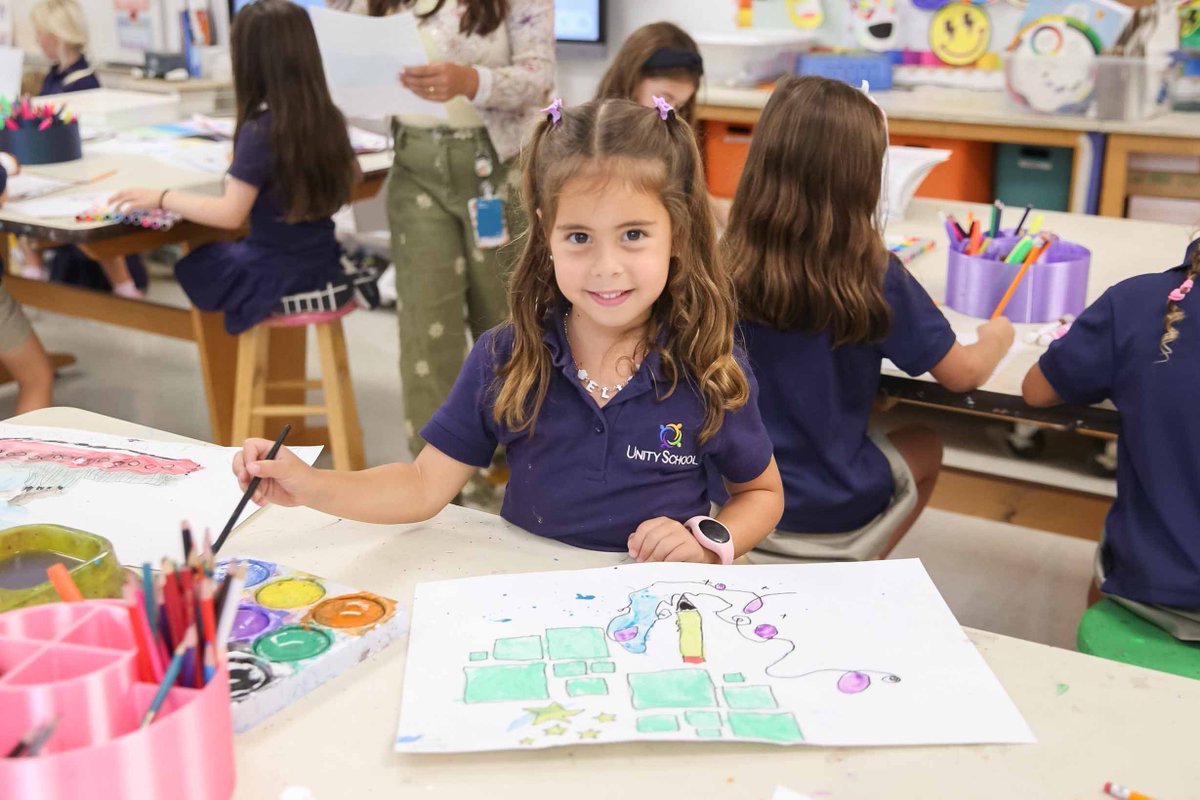UnitySchoolFL's tweet photo. 🎨 Our Kindergarteners are inventing the future! They used geometric shapes to design futuristic inventions inspired by pioneers like Ben Franklin. See their creations Wed, 9/30 at 5:30 PM! 🚀🔗[Link] #UnitySchoolFL #America250 https://t.co/3vLjQIAidu