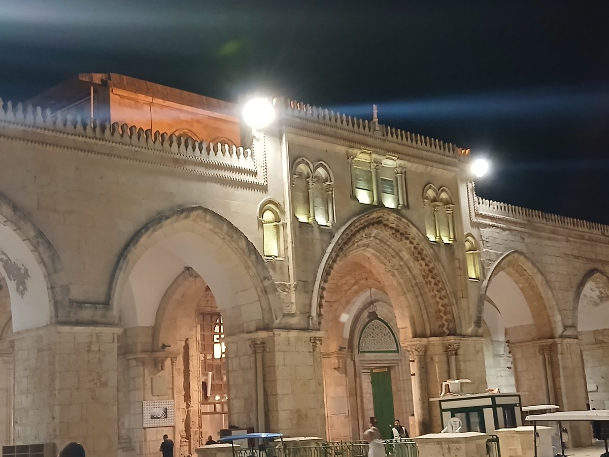 b_mohamed1's tweet photo. كاميراتي المتواضعة https://t.co/EdVhSnAB7W