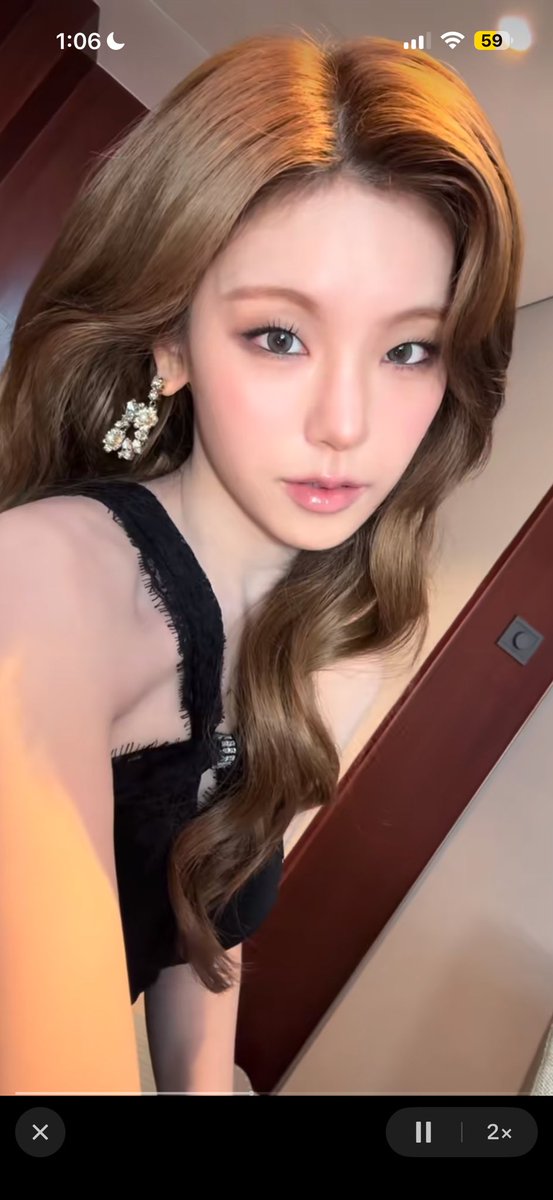 itzyshots's tweet photo. bro she’s so incredibly gorgeous https://t.co/oIsx4yIdVo