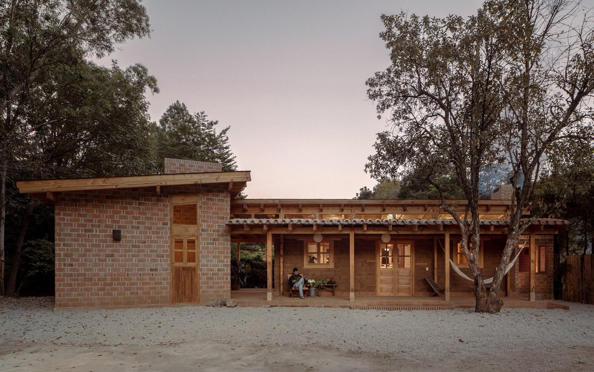 4AAAAart's tweet photo. Casa Estelí by COLAR Colectivo de Arquitectura

San Cristóbal de las Casas, Mexico 🇲🇽 https://t.co/zKV37DuiV1