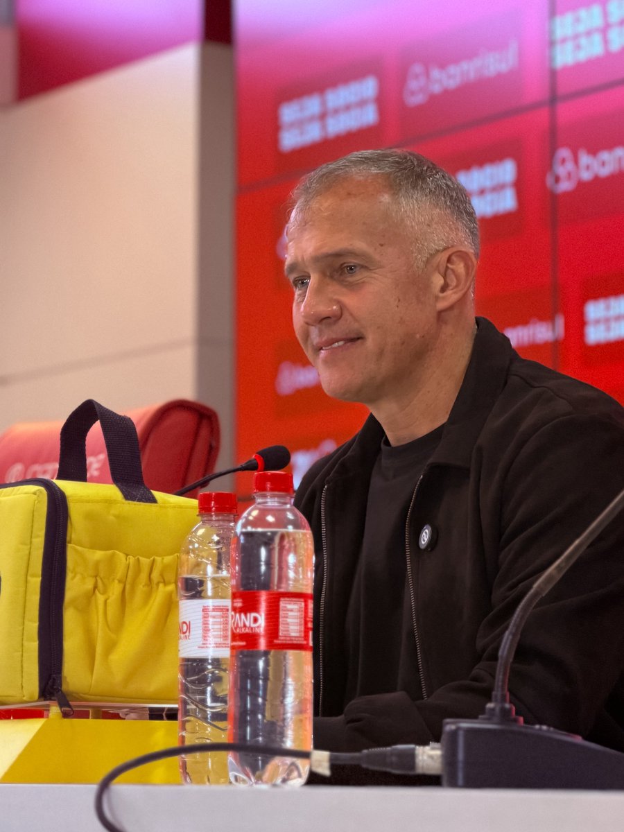 SCInternacional's tweet photo. 🎙️ “É um momento muito feliz da minha carreira. Minha responsabilidade é grande e a gente vai trabalhar bastante”, diz Eduardo Baptista na abertura da entrevista coletiva. https://t.co/zX8DDMvv43