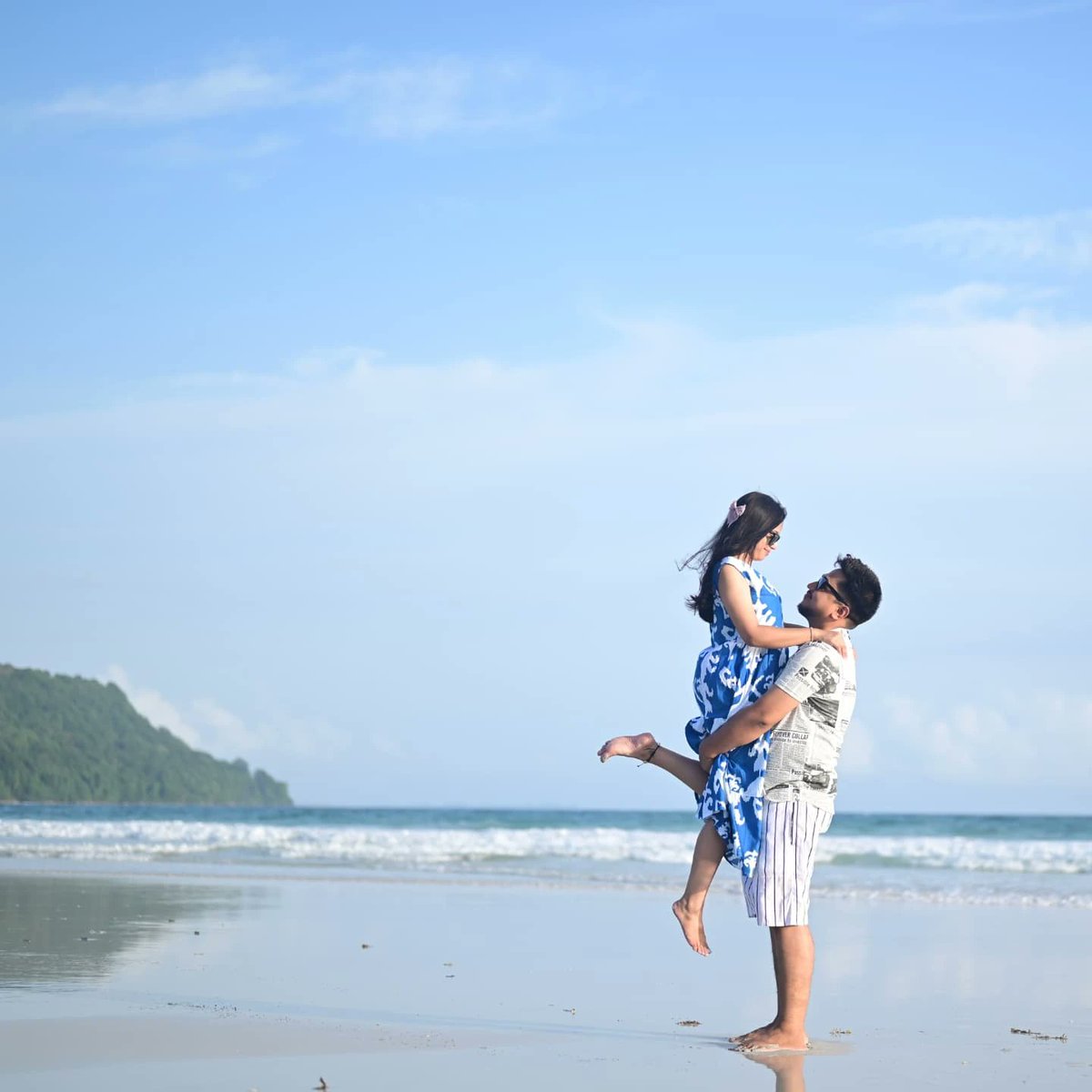 elliethompsongv's tweet photo. Thank you for letting CayBerry Explore be part of your beautiful journey together. From Andaman sunsets to underwater adventures, we’re honored to share in your cherished memories on the Andaman Islands. Couple packages available. Contact us for https://t.co/S7sJXFgoCA