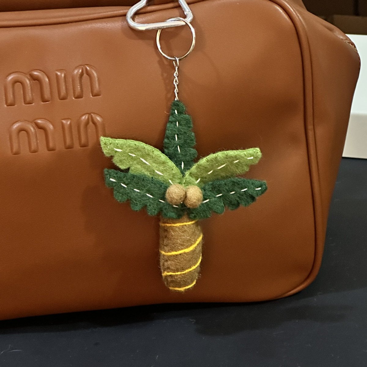 Amirudi41194526's tweet photo. Made this cute felt sun keychain over the weekend! Soft, easy for beginners, and perfect for backpack charms , https://t.co/g62wKbYUIB