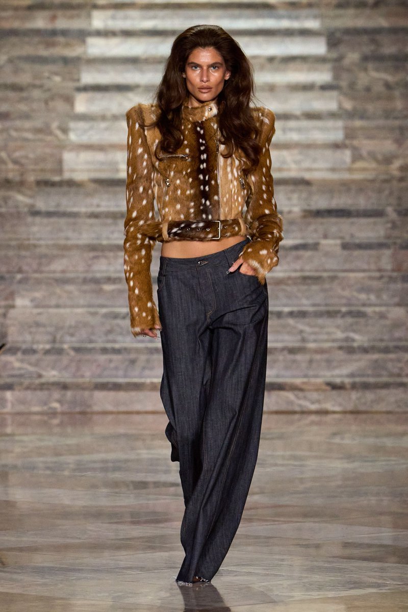 saintdoII's tweet photo. a thousand times yes to the bambi print at laquan smith spring 2027 rtw https://t.co/0AFnzQXXJE