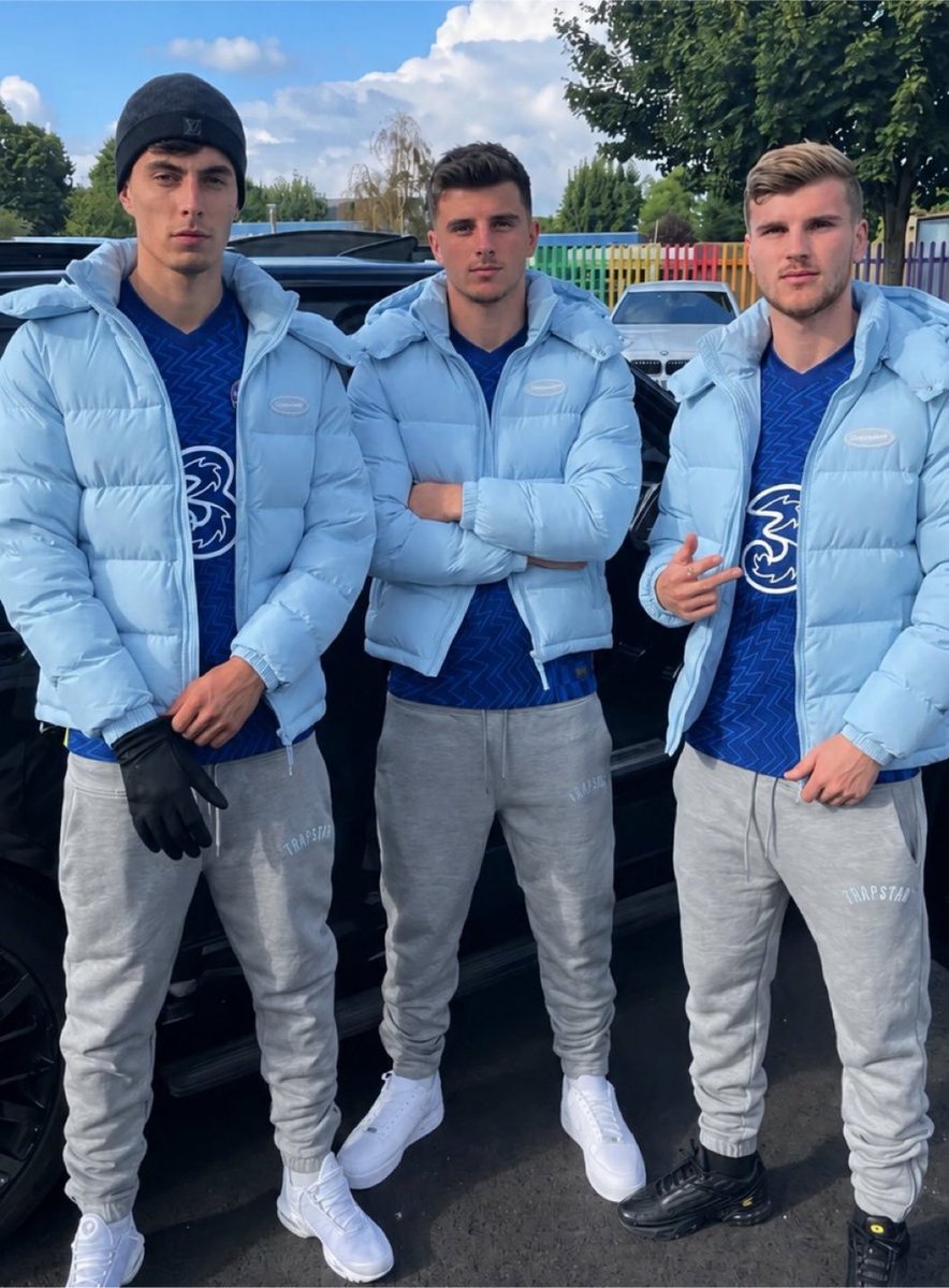 finest_che2325's tweet photo. 2021 Champions League winners era. Which of these 3 do you miss the most in blue? 👇💙
Hashtags: #UCL #ChelseaFC #Havertz #MasonMount #TimoWerner https://t.co/92p2H44KPY
