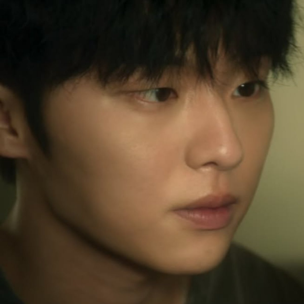 nongduangkamol's tweet photo. #kangjun
"they're ugly, aren't they? could you please, kang-ah, bite so hard on my scars until they are bleeding again, to rewrite the meaning of them on my body, and leave your marks where no one could reach to, to make me yours?"
"tell me when it becomes unbearable, junie." https://t.co/OsLRa2Lzg1