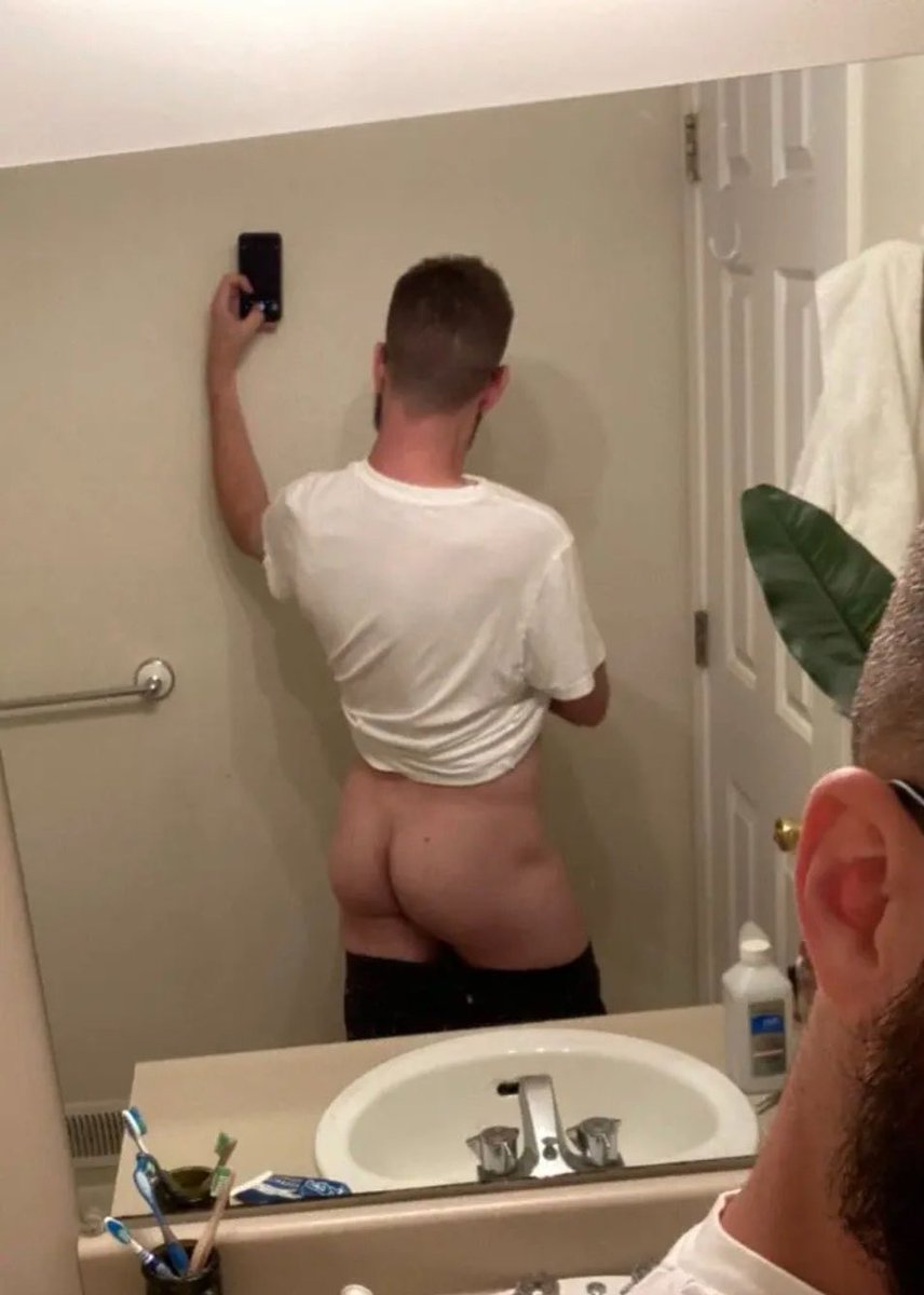 chi_lumberjack's tweet photo. I miss this hot little nugget of a man. Great ass. https://t.co/NNt3tiAWqL