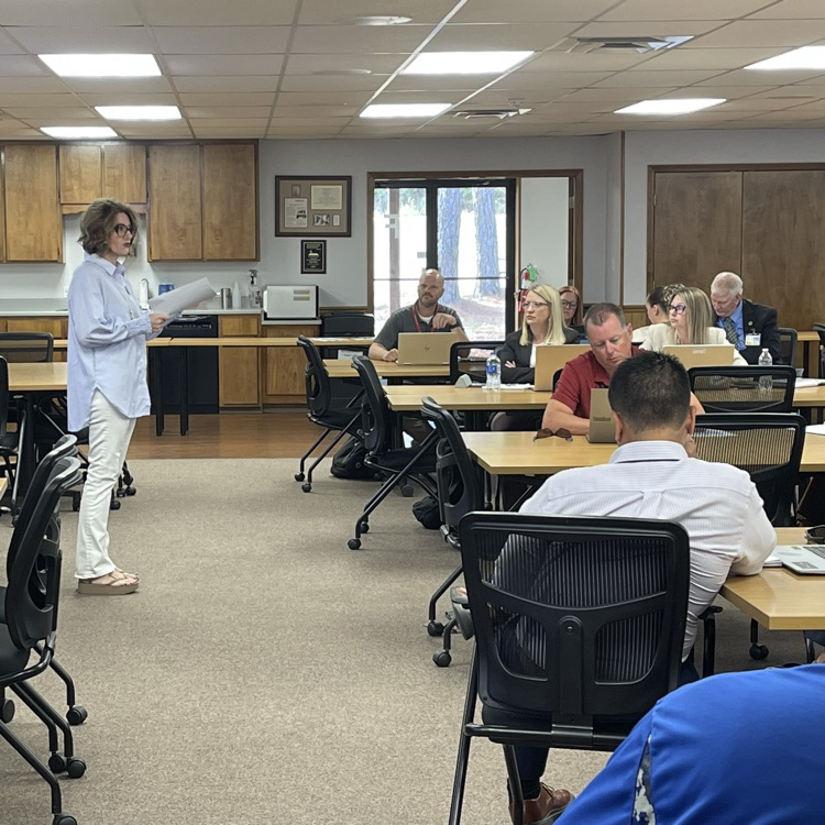 esc_guy's tweet photo. Secondary principals gathered at GFESC today for their monthly meeting, led by Angela Miller and Eric Parsons. Thank you to everyone who joined us and continues to support the work happening in our schools!

#GFESC #ConnectGrowServe #BetterTogether https://t.co/Jp3G4JFXfN