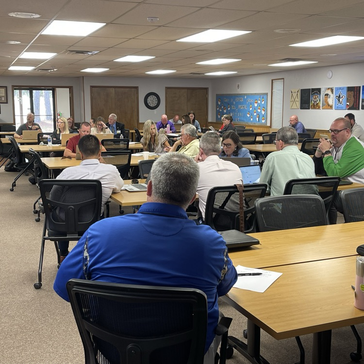 esc_guy's tweet photo. Secondary principals gathered at GFESC today for their monthly meeting, led by Angela Miller and Eric Parsons. Thank you to everyone who joined us and continues to support the work happening in our schools!

#GFESC #ConnectGrowServe #BetterTogether https://t.co/Jp3G4JFXfN