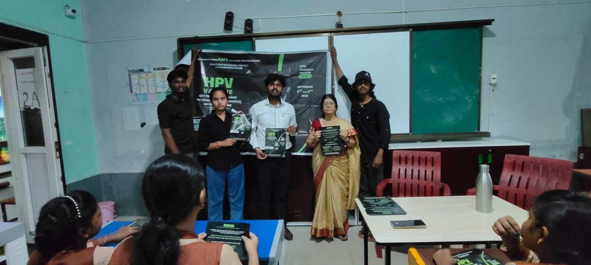 aafa_odisha's tweet photo. ALLUARJUN FANS ASSOCIATION BERHAMPUR ODISHA🖤

EVENT-15

 HPV AWARNESS PROGRAM COMPLETE SUCESSFULL✅

@alluarjun
@imsarathchandra
@ArjunKumar_AAA
@AAFAOnline

 #AAFASupportsHPVDrive
#HPVVaccine
#CervicalCancerAwareness
#SwasthNariViksitBharat https://t.co/EnEsd5oaZH