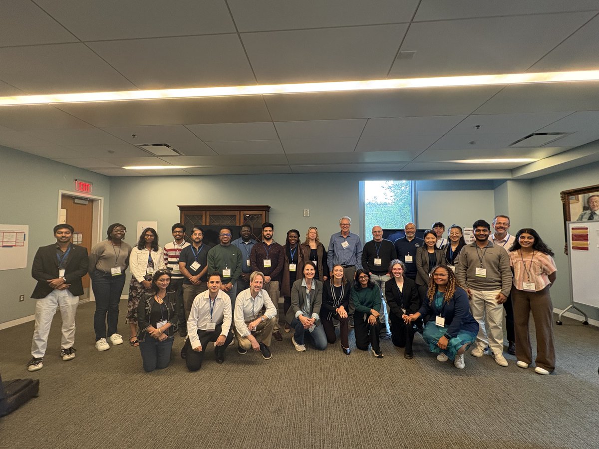 TPRCtweets's tweet photo. Graduate Student Workshop is wrapping up! The morning was full of research, discussion and networking. Special thanks to our TPRC veterans who offered their expertise as mentors! https://t.co/lh0hA4szMw