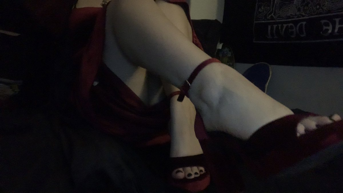 stoopidkiggy tweet picture