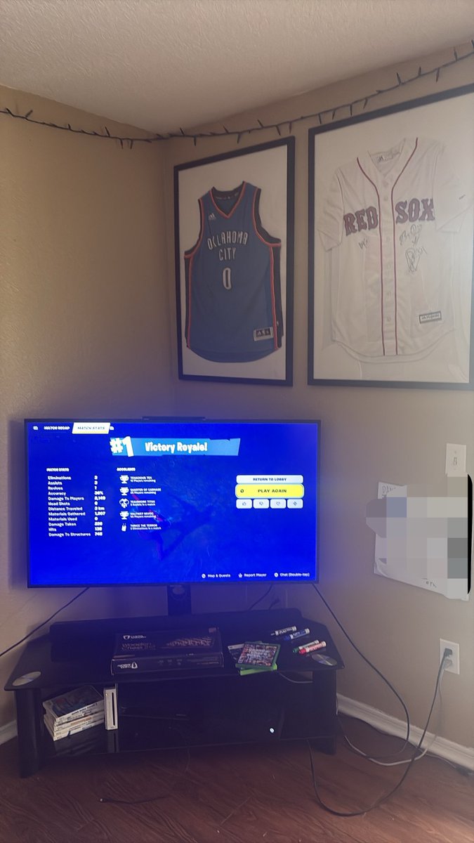 thestickk1's tweet photo. first win in 3 years. just the little things in life man. https://t.co/LHKelavIcl