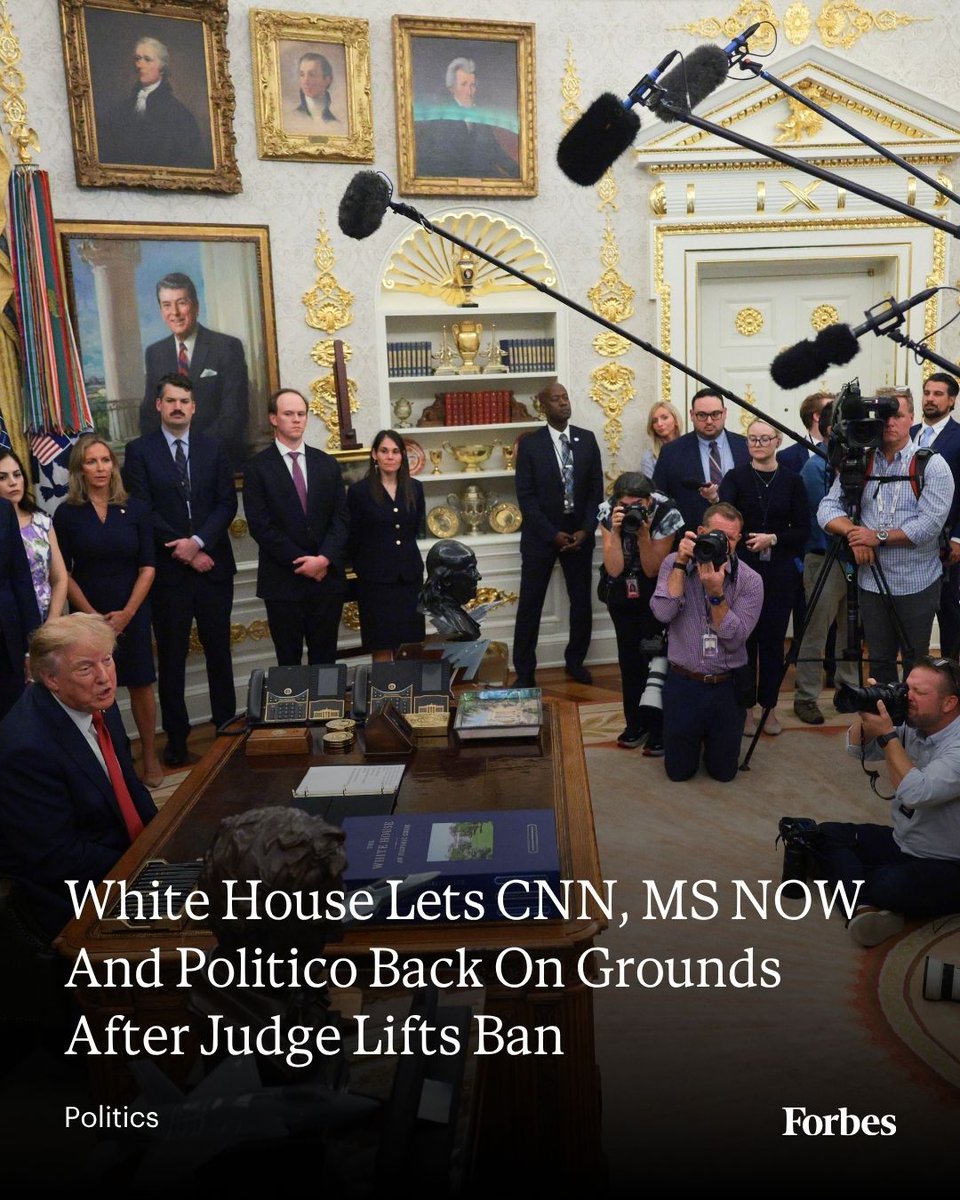 Forbes's tweet photo. MS NOW, CNN and Politico regained White House access Thursday after a federal judge lifted President Donald Trump’s highly controversial ban on the three outlets.
Read more: https://t.co/WyD3mZMWus
📸: Chip Somodevilla via Getty Images https://t.co/AMbhY88tqp