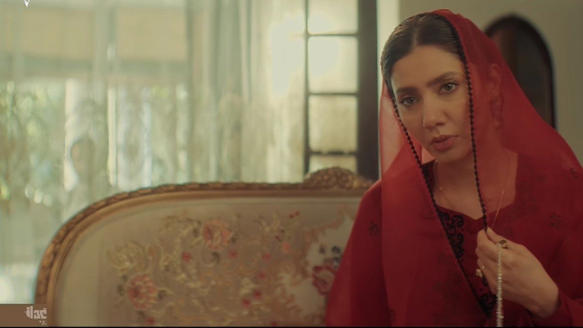 wahajverse's tweet photo. i love Thatt Wayyy>>>💗
He couldn't take his eyes Fully off her😭✨
@iamwahajali
@TheMahiraKhan

#Wahajali 
#Mahirakhan 
#Mittidebawey https://t.co/v1ZFNq0fc4