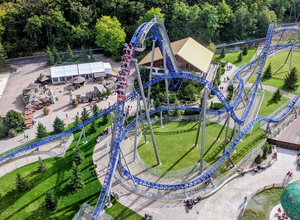 AutoRideCount's tweet photo. Have you ridden Alpina Blitz at Nigloland?

This is a really fun Mack Mega coaster with a lift hill! https://t.co/9fXqMM2aUq