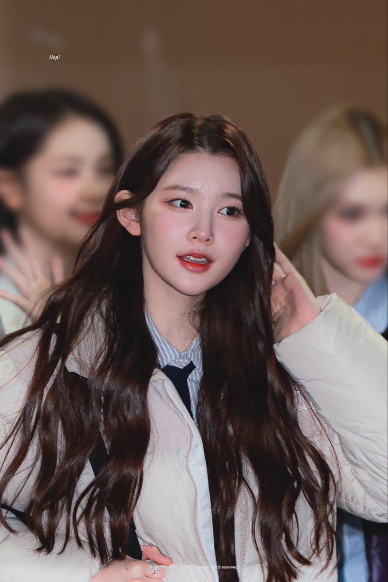 nowyuna_'s tweet photo. 날씨 점점 더 추워지면 가끔 세리사 생각이 나.. https://t.co/6D3GeDXS5V