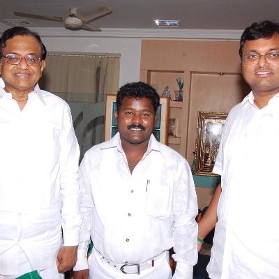 WeDravidians's tweet photo. M.P. Ranjan Kumar is the president of the Tamil Nadu Congress Committee's Scheduled Caste (SC) Department.

Important Lead in #Veeramani POCSO Case!

What would #Vijay do now? #TVK
What would #ManickamTagore do now? https://t.co/ob2WWoKEU6