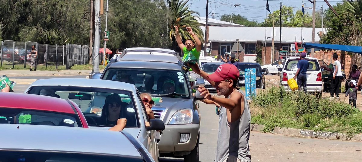 OnsBaizaNie's tweet photo. π’π Mangaung, the PA has arrived! π₯πΏπ¦
Our Patriots took to the streets today in a powerful motorcade ahead of this weekendβs PA Manifesto Launch.
The energy is building. The message is clear. The people are ready. π
#OnsBaizaNie #Vision2026 #MaakToe https://t.co/KZGyWYwT14