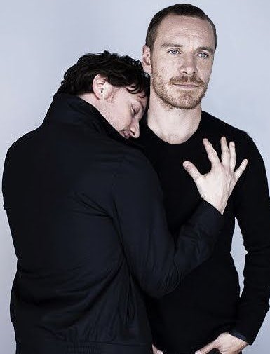 MXGNETO_'s tweet photo. Clingy little bastard. https://t.co/2j9PjjfELD