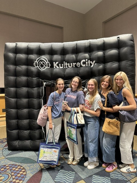 SamfordEd's tweet photo. Recently, our ESEC/ELEM seniors attended the Alabama AT (Assistive Technology) Conference at the BJCC to learn about tools and approaches that support students with diverse needs. While there, they also connected with our partners at KultureCity. https://t.co/VgN6dLttB2