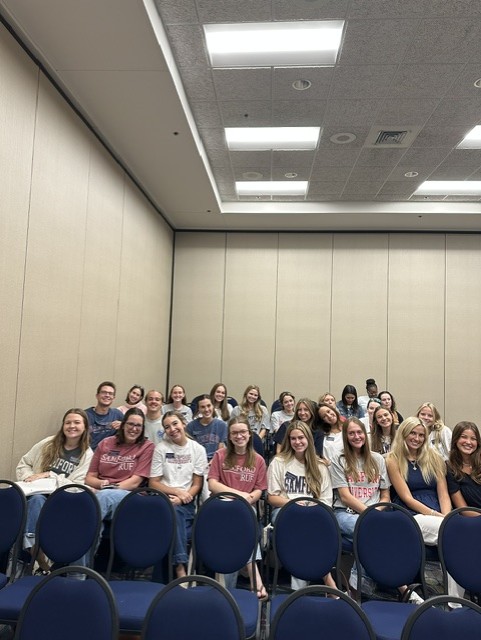 SamfordEd's tweet photo. Recently, our ESEC/ELEM seniors attended the Alabama AT (Assistive Technology) Conference at the BJCC to learn about tools and approaches that support students with diverse needs. While there, they also connected with our partners at KultureCity. https://t.co/VgN6dLttB2