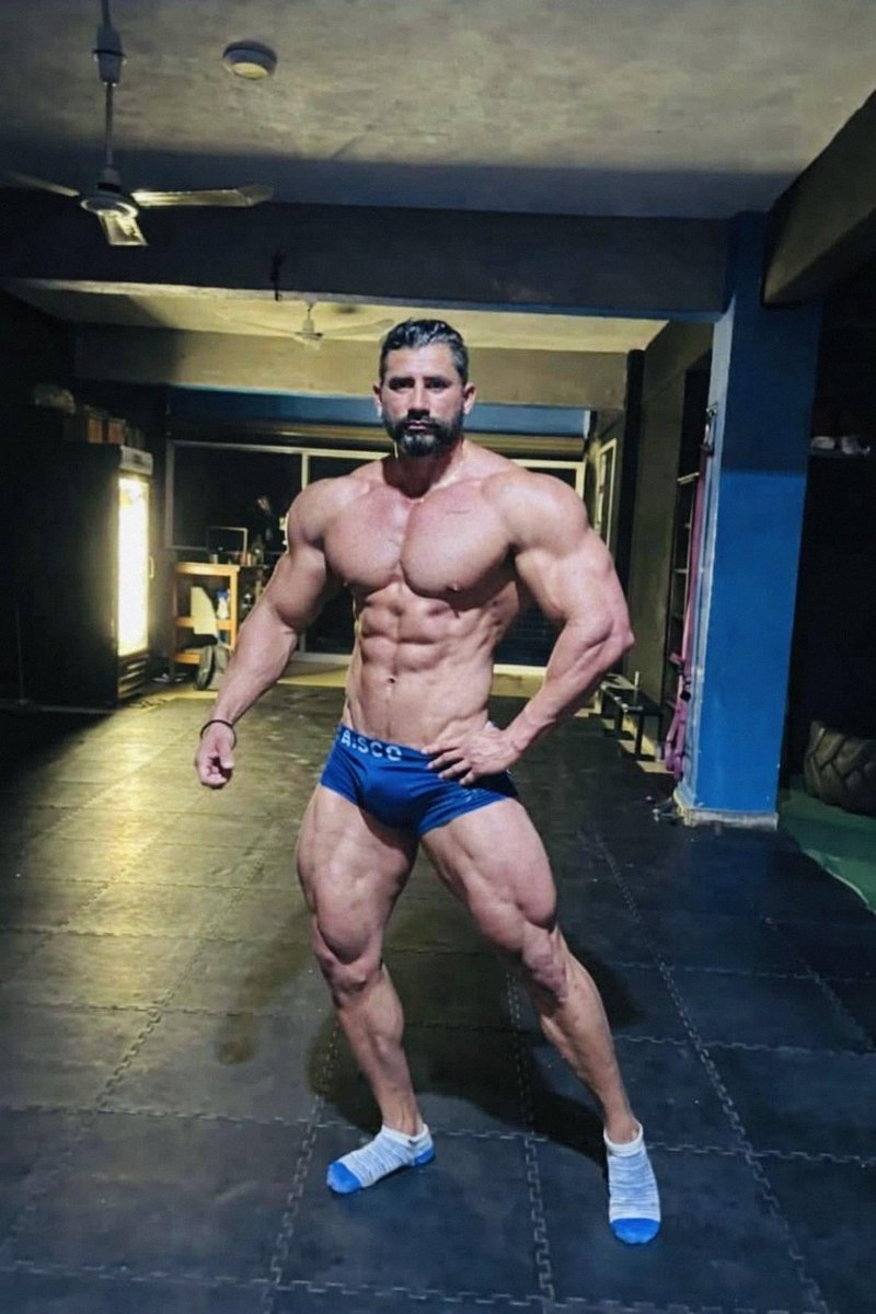 EncuentroGayAca's tweet photo. Cuál es tu superhéroe favorito? 
@TwinksDeAca https://t.co/PmrGfm5TUX