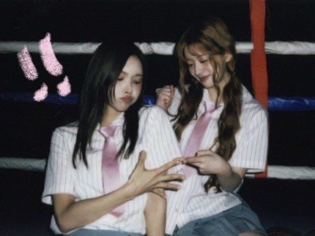 honeyllit's tweet photo. I’ll like you era Yunju is so important to me https://t.co/p1b2iEX563