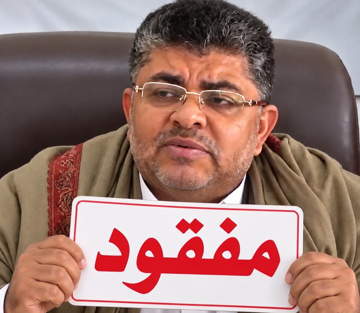 Phoenix_KSA1's tweet photo. @Nasr_Amer1 هل يحضر المفقود 😂😂😂😂 https://t.co/iHdBioiQLR