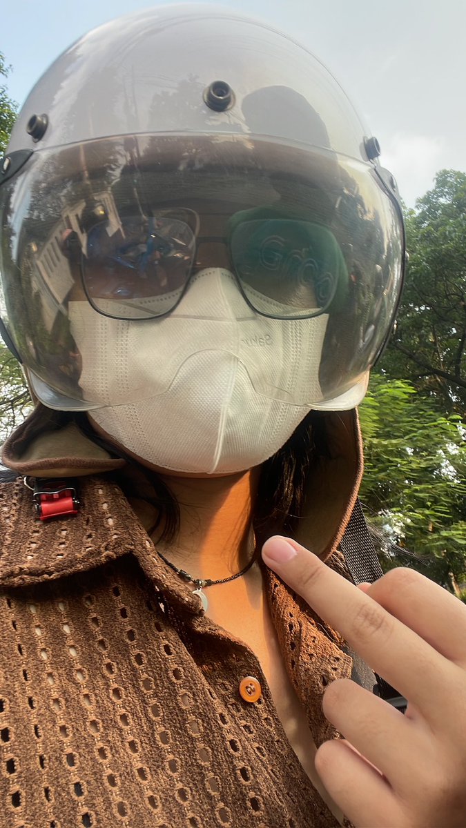 kazzlifoe's tweet photo. aku homo 🧍🏻‍♀️🧍🏻‍♀️ https://t.co/ODDVZc7QZb