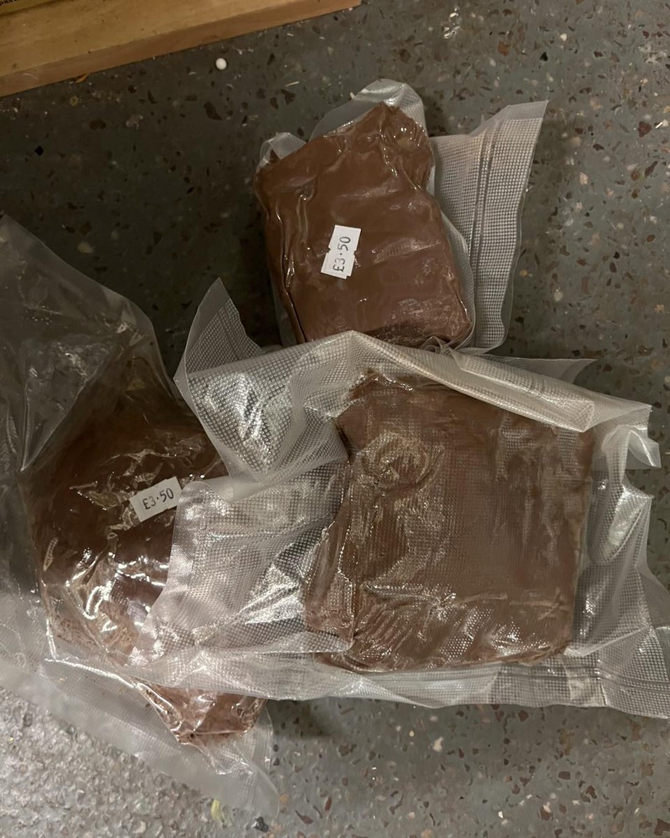 michaelrodp4oe's tweet photo. CLAY AND CLAY MOULDS — Open Tuesday to Thursday, 9:30–4:30, and Saturday, 9:30–2:00. Unit 2, 7 China Street, Fenton, Stoke-on-Trent, ST4 3NJ. 07956606334. scrapstore@hotmail. co. uk. Remember to like, share and follow. https://t.co/8ogxrZ5sMz