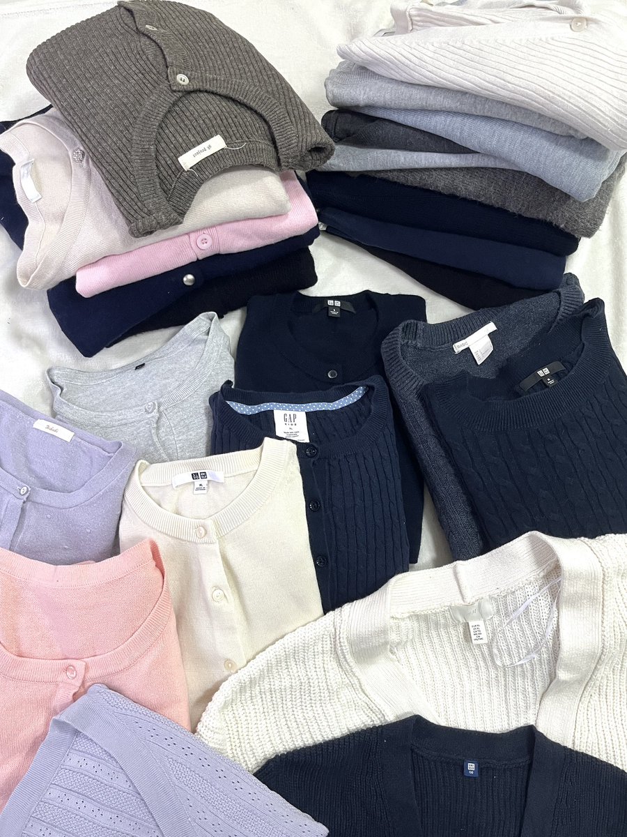 ladycardyy's tweet photo. รีโพส + เม้น ' อิโมจิ ' สุ่มแจกคาดิแกน uniqlo 1 ตัว ka  * new lot ลงพรุ่งนี้ 20.00 นะคะ❕ https://t.co/FWM2HzQdQb