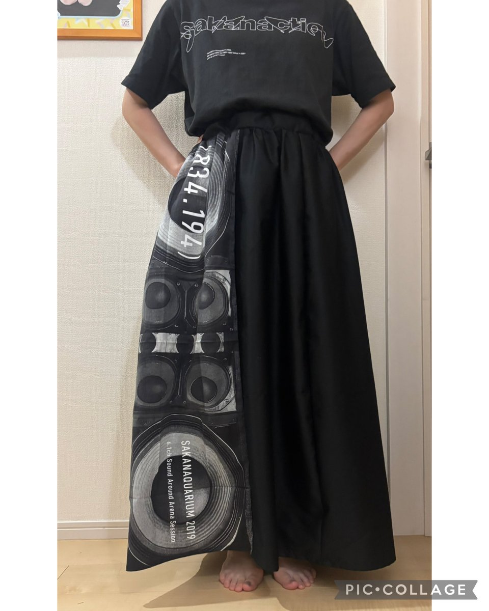 techisuke's tweet photo. できた
834.194スピーカー手ぬぐいのスカート

以前作ったjo0ji手ぬぐいスカートと同じ形です
あれは水色で結構派手だったけどやっぱり黒は使いやすそう

10月の武道館に着ていくよー
#サカナクション
#サカナクションクラフト部 https://t.co/9OhfzclQCd