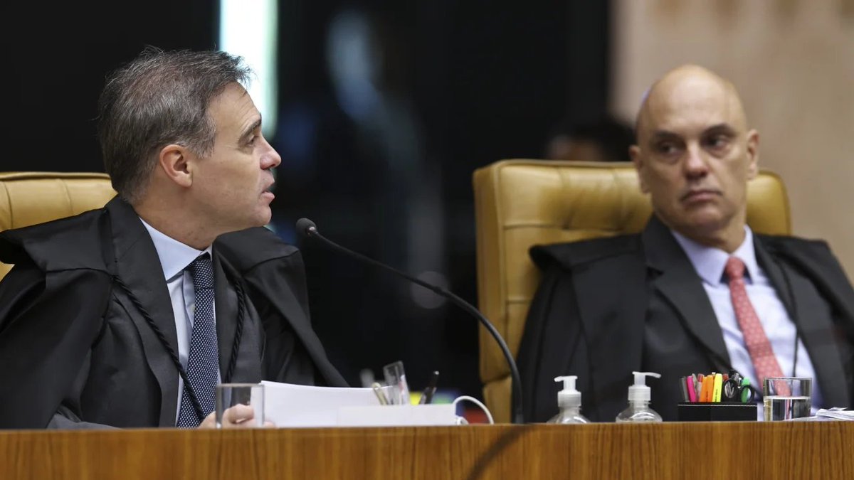 gazetadopovo's tweet photo. Falhas de Moraes permitem a Fachin arquivar acusações contra Mendonça no STF

https://t.co/qYqYj0cXvh https://t.co/N9h9oyv9L6