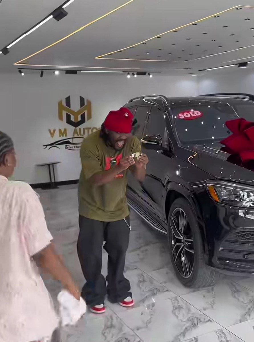 proxy63s's tweet photo. Popular skit maker trench boy  sheds tears of joy after finally acquiring his dream Mercedes. https://t.co/Wcj3p7XDJN