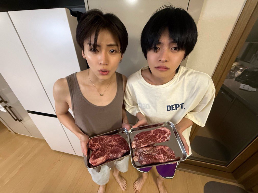 rocketosky's tweet photo. galaruuuuu😓😭😭😭😭 https://t.co/WCEqb4rq91
