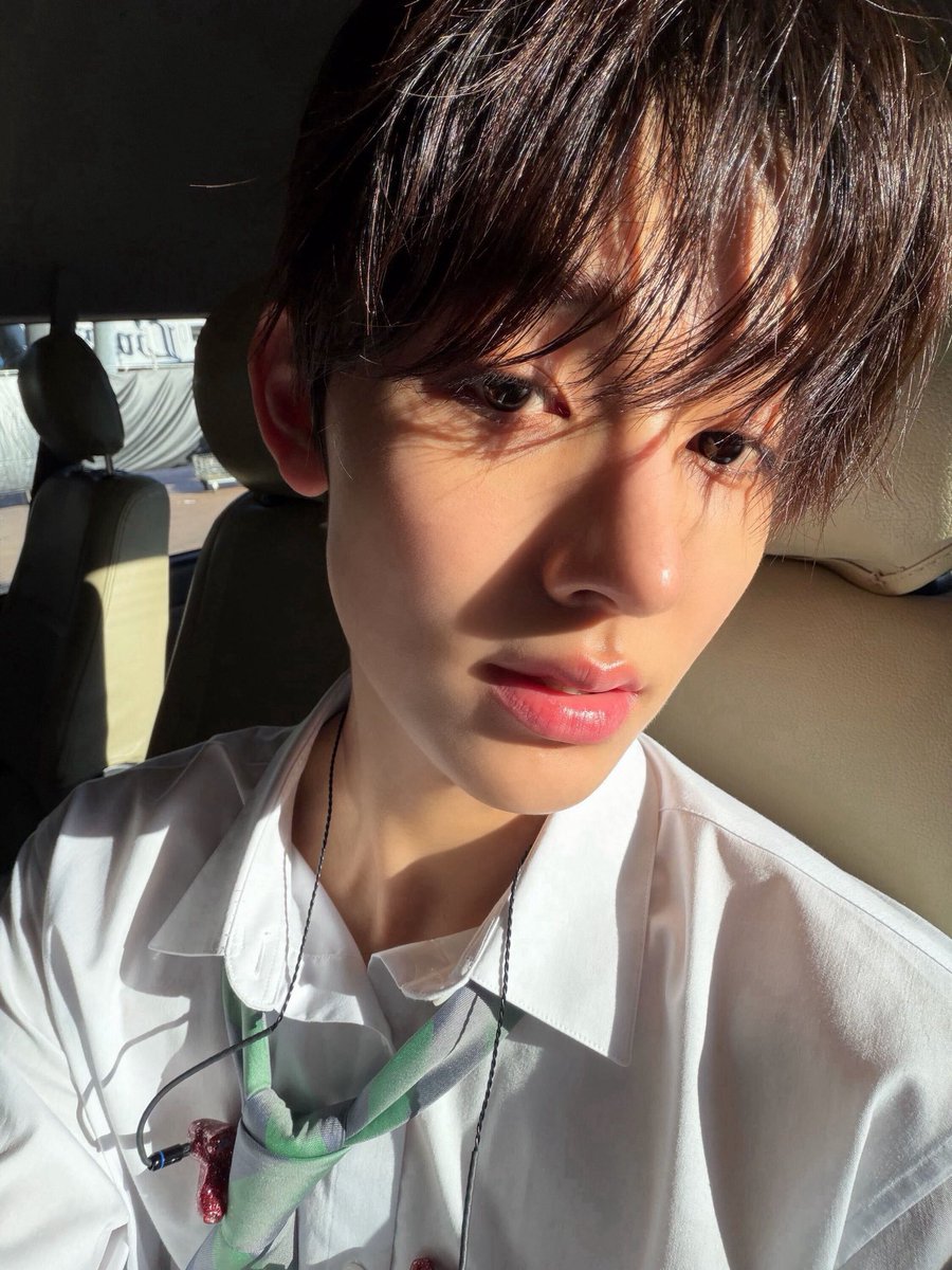 eomseaniee tweet picture