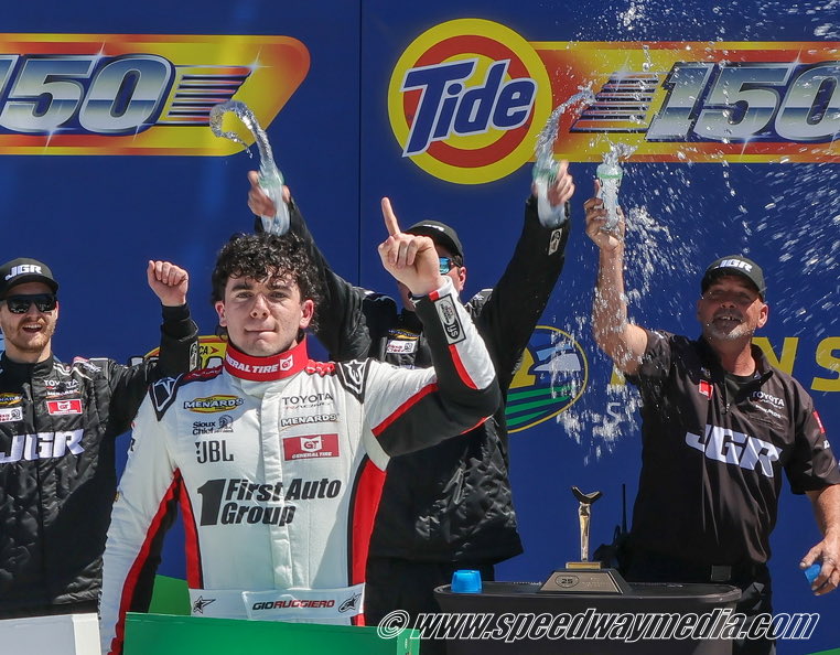 ARCAstats's tweet photo. Kansas ARCA winners (2021-25)

2021 (1) Ty Gibbs
2021 (2) Nick Sanchez
2022 (1) Nick Sanchez (2)
2022 (2) Corey Heim (2)
2023 (1) Jesse Love
2023 (2) Connor Mosack
2024 (1) Connor Mosack (2)
2024 (2) Tanner Gray
2025 (1) Brenden Queen
2025 (2) Brenden Queen
2026 (1) Gio Ruggiero https://t.co/8QGWVEFp7x