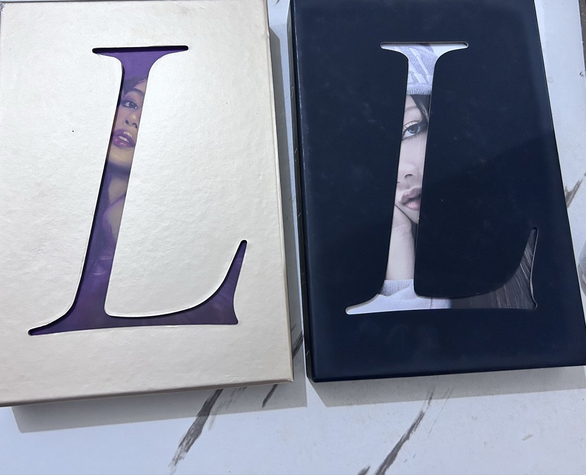 bebeiv4's tweet photo. You want? You can have it for free🙂 This was the very first K-pop album i ever bought, but I don’t want it anymore. I’ve never even used it yet. Every time i see it, it reminds me of how foolish i was for supporting a K-pop artist who wasn’t worth looking up to. https://t.co/BilJqGvfIn
