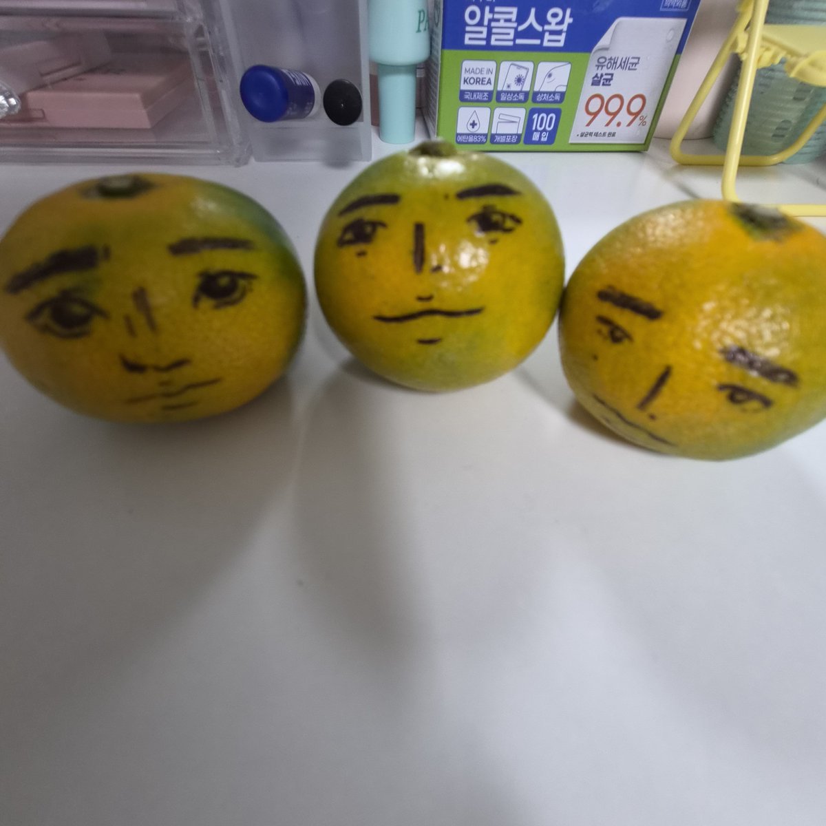 fixonchick's tweet photo. 급식귤🤎🧡💛 종호는 좀 망한듯 https://t.co/QNWIaxc4Zg