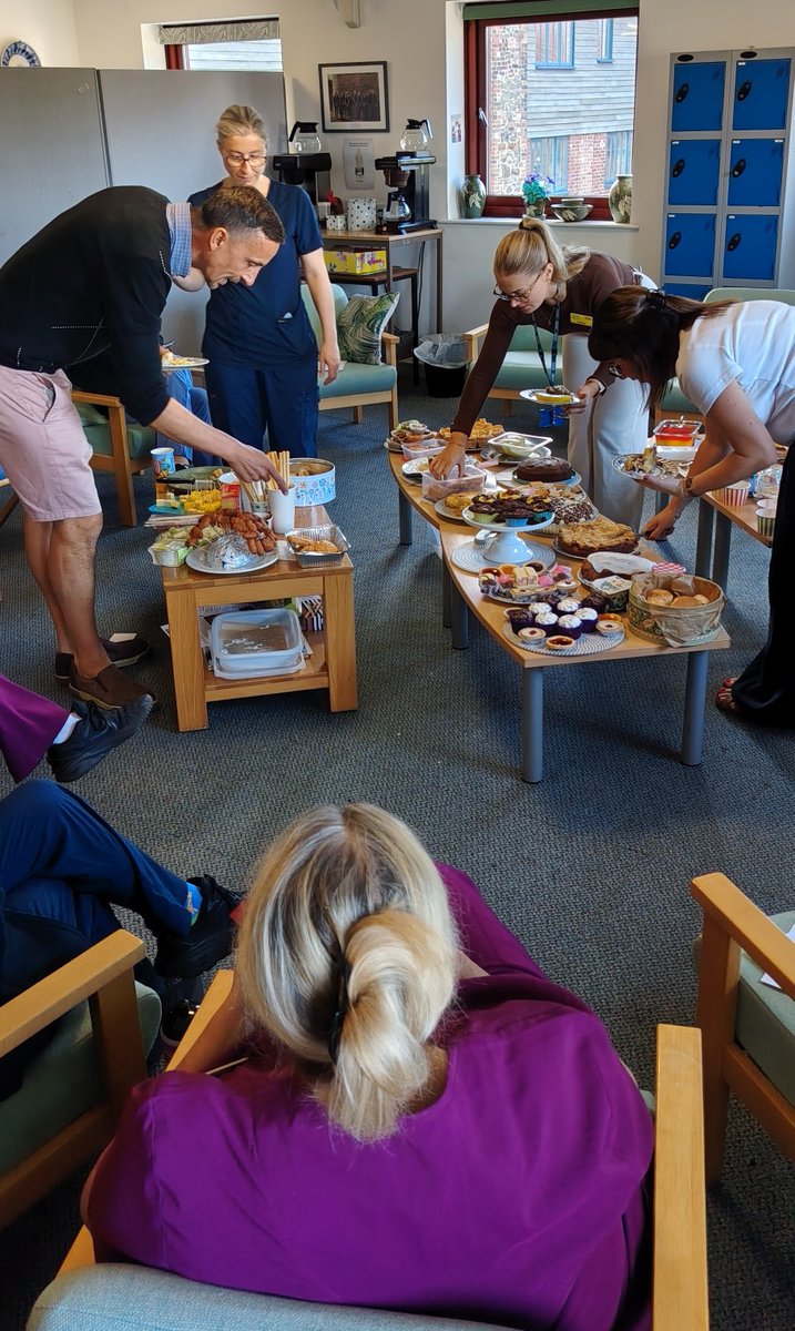 BrannamMedCtr's tweet photo. ๐บโจ Groovy vibes at Brannam! โจ๐
Our Admin & ACP teams stepped back in time for our monthly Wellbeing Day, with a fun 70s theme! ๐ผโฎ๏ธ
A chance to pause, enjoy a brew, cake and time together. ๐
Peace, love & cake! โ๏ธ๐ธ
#TeamBrannam #WellbeingAtWork https://t.co/CLZ7TfVNBq