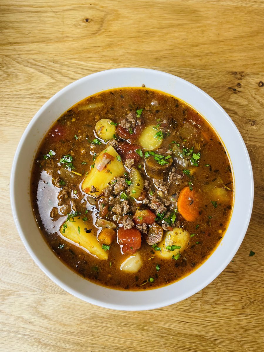 coookwithchris's tweet photo. You need to be soup-maxxing

-Making soup with bone broth is the easiest way to get collagen & gelatin
-Balances amino acids
-One pot meal, so less clean up
-Amazing for meal prep; freezes very well
-Can disguise any organ meats or vegetables in it

Here's how to make one of my favorites:

Ingredients:

2 lb ground meat of choice (I used venison organ blend, can also use chuck)
2-3 cups diced potatoes
1 cup onions, chopped
1 cup carrots, chopped
1 cup celery, chopped
3 cloves garlic, minced 1
28oz can of diced or crushed tomatoes
3 cups beef or chicken bone broth
1 tsp Italian seasoning
1 tsp Worcestershire sauce
1 bay leaf
Salt and pepper to taste

In a large pot, cook the ground meat with a pinch of salt over medium-high heat  until it is fully cooked. Discard the fat, then remove the meat from the pan.

Reduce the heat to medium. Add a dash of oil, then add the garlic and cook for 30 seconds. Add the carrots, celery and onion, and a pinch of salt and saute until they start to soften, about 7-8 minutes.

Add the meat back in; also add the broth, tomatoes, potatoes, Worcestershire, bay leaf and Italian seasoning. Bring to a boil.

Simmer until the potatoes are cooked through and the vegetables are your desired texture, about 30-45 minutes.

Taste for salt and enjoy!

This is so easy, enjoyable and nutritious, especially if using an organ blend and bone broth! You can use any meat or vegetable you like as well.