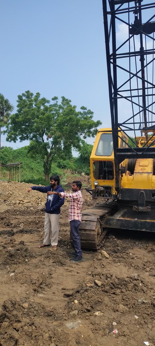 maheshkambala1's tweet photo. ఉమ్మడి గోదావరి జిల్లాల్లో "అమరజీవి జలధార" జల్ జీవన్ మిషన్ పనులు వేగంగా జరుగుతున్నాయి.
66 మండలాల్లోని 67 లక్షలకు పైగా జనాభాకు తాగునీరు అందించడమే లక్ష్యంగా  ₹3,050 కోట్ల వ్యయంతో @PawanKalyan గారు ఈ మెగా ప్రాజెక్ట్ నిర్మాణాన్ని చేపట్టారు!! https://t.co/2RelXxzEZM