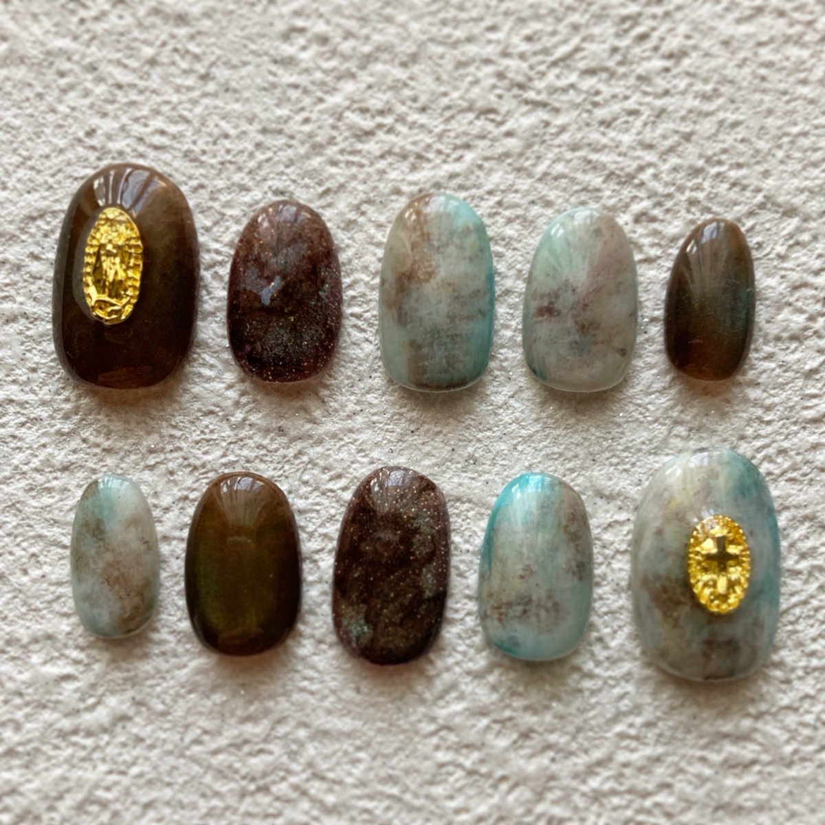 MARYS_NAILS_'s tweet photo. oasisのコードまったく届きません…日曜日まで希望はあるらしいですが…えーん…😭😭😭 #ネイルチップ #ネイルチップ販売 #ネイルチップオーダー #ネイルチップデザイン https://t.co/0Rrg1uAFiX