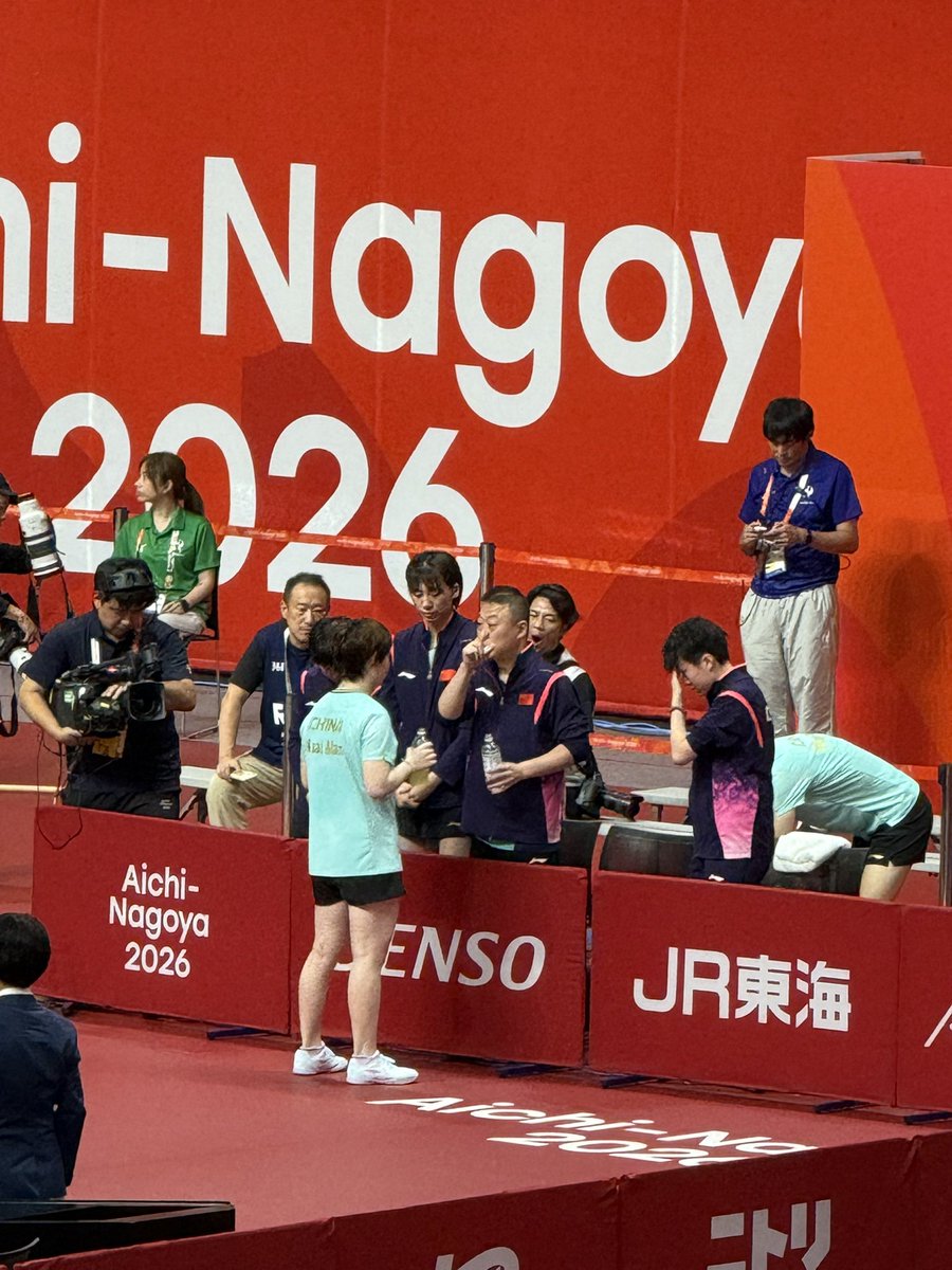 HUs3zgcZWrxY3uT's tweet photo. 中国女子団体優勝おめでとうございます‼️
#蒯曼 強すぎました‼️頼もしい末っ子!
インシャマンユはさすがでした!
#孫穎莎 #SunYingsha #王曼昱 #WangManyu
#AsianGames_2026 https://t.co/RnCLA2sxY8