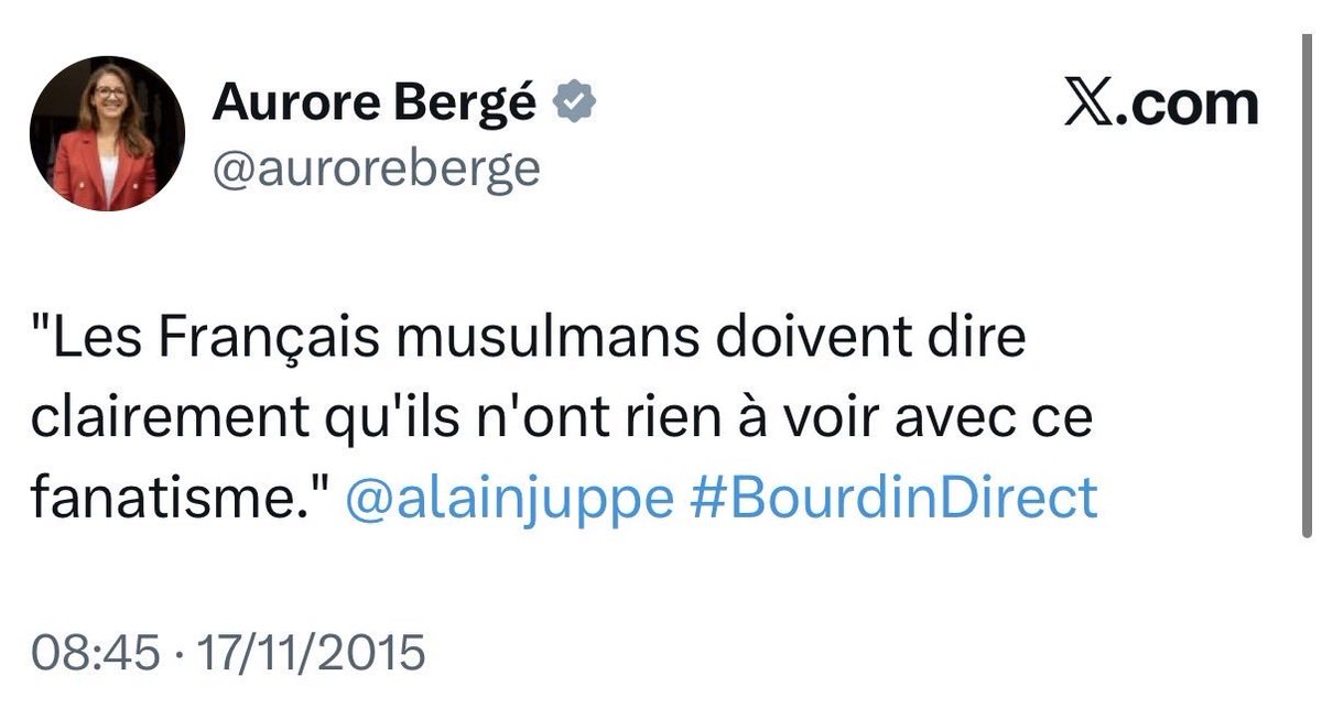 QueenEvaintv's tweet photo. @auroreberge Oui oui, bien sûr ! https://t.co/to3uClixrm