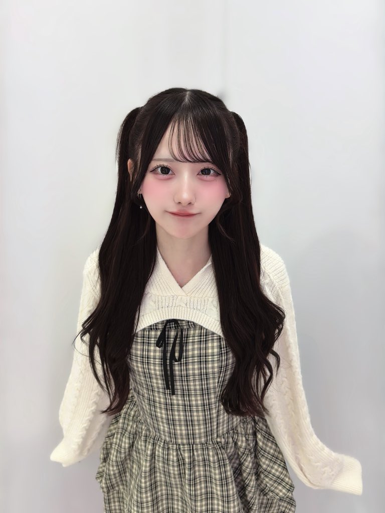 ayase_kotori_'s tweet photo. み〜て〜꒰՞o̴̶̷̤ᾥo̴̶̷̤՞꒱♡ #RainTree https://t.co/2cwRE7rQgq
