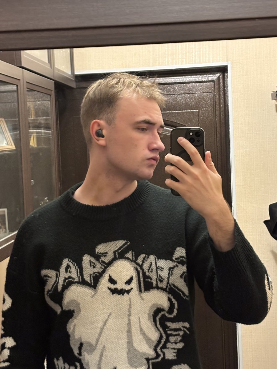 SABDPSF's tweet photo. 9 игр, которые сделали меня таким какой я есть (+рандомный фейс ревил) https://t.co/aWth6pWWTW