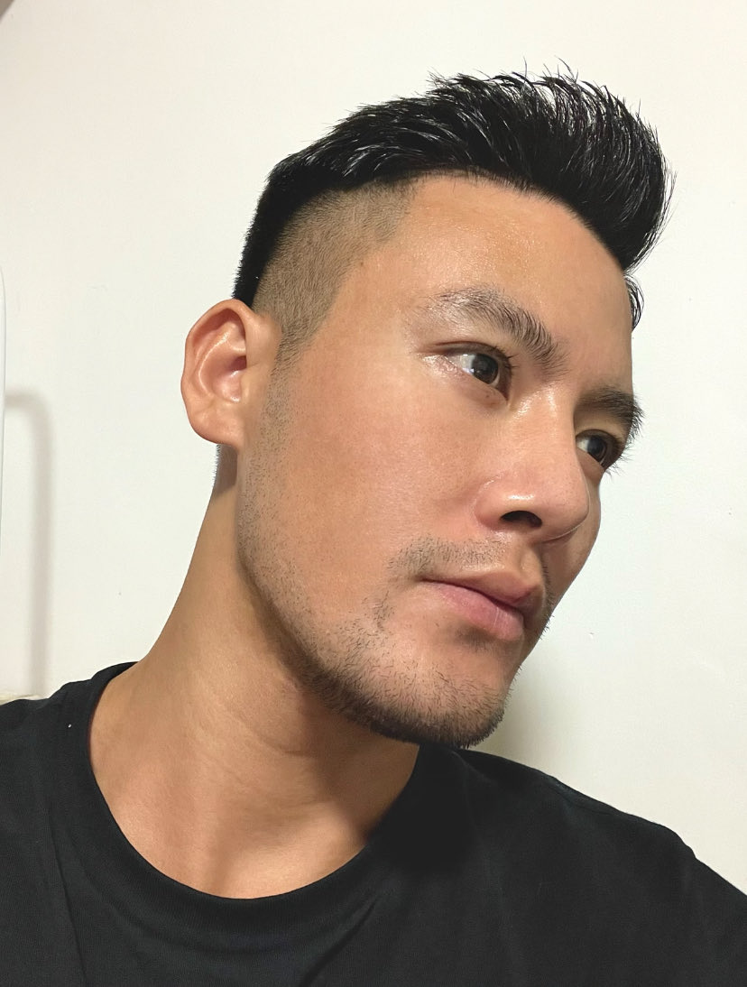 Hong33435's tweet photo. 理髪師の技術は本当に素晴らしく、人柄も良くて、サービスも最高です😊😊 https://t.co/X9f9Ta9fN7